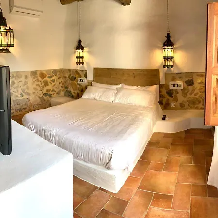 Marquet Hotel 3*