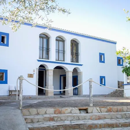 Marquet Hotel 3*
